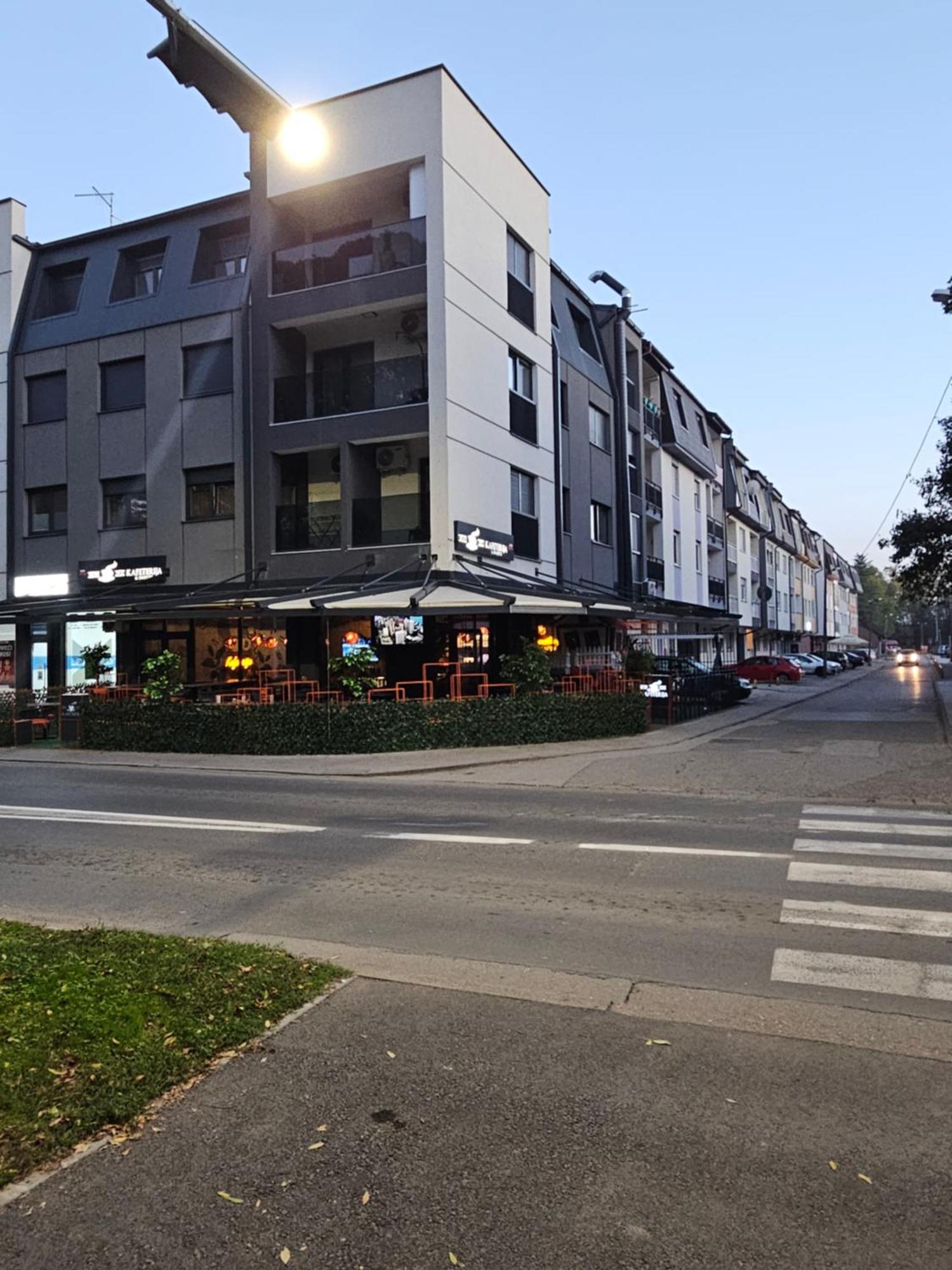 Appartement Stan Na Dan Mici à Brčko Extérieur photo