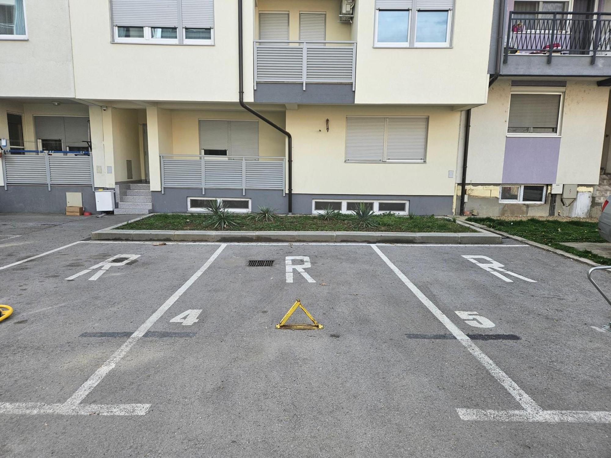 Appartement Stan Na Dan Mici à Brčko Extérieur photo